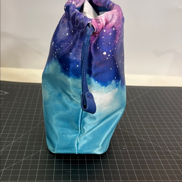 La Mer Galaxy Print Drawstring Bag - Picture 5 of 7